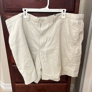 Men's Beige Shorts sz 48